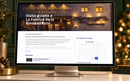 Montaje en ordenador de la landing de La Fábrica de la Navidad Rute con calendario de reservas